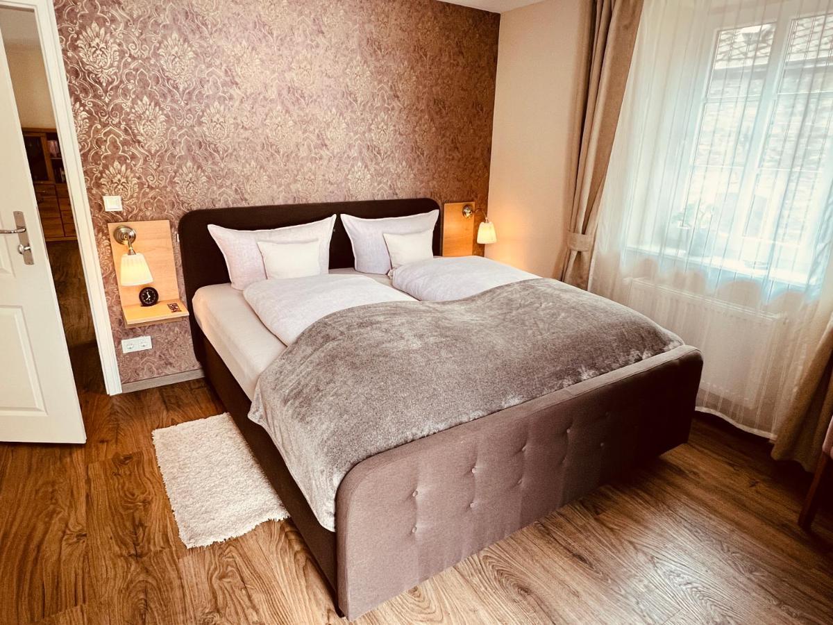 Alte Schmiede Zu Trarbach Apartment Трабен-Трарбах Екстериор снимка